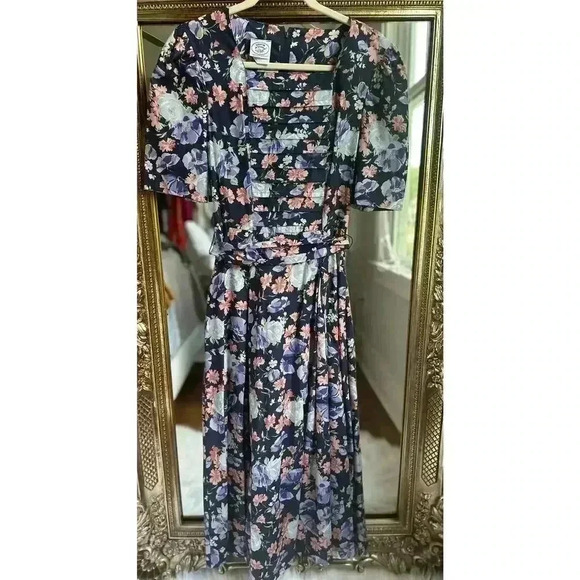 VINTAGE 80s Laura Ashley Navy Floral Cotton Cottage Core Maxi Dress - Picture 1 of 6